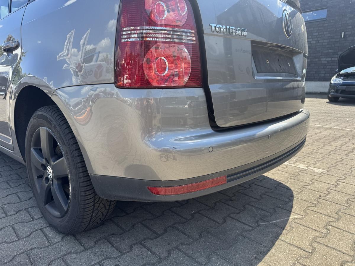 VW Touran 1T original Sto&szlig;stange Stossfaenger hinten LD7S Graumetallic Facelift Bj.2008